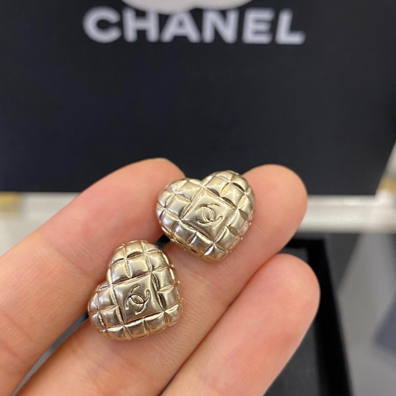 Chanel香奈兒耳環21P金色菱格紋磨砂愛心雙C耳環 耳墜 耳釘-4