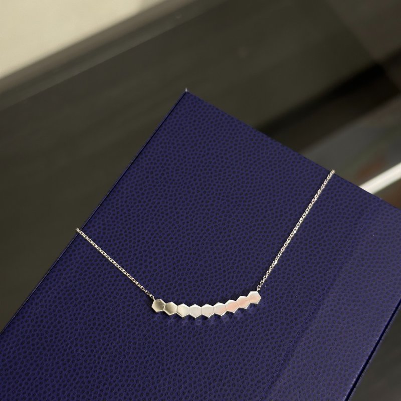 CHAUMET Bee de Chaumet 18K白金鑽石項鍊-2