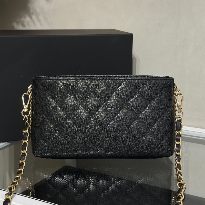 CHANEL 25A粒面牛皮化妝包 - 黑金-4
