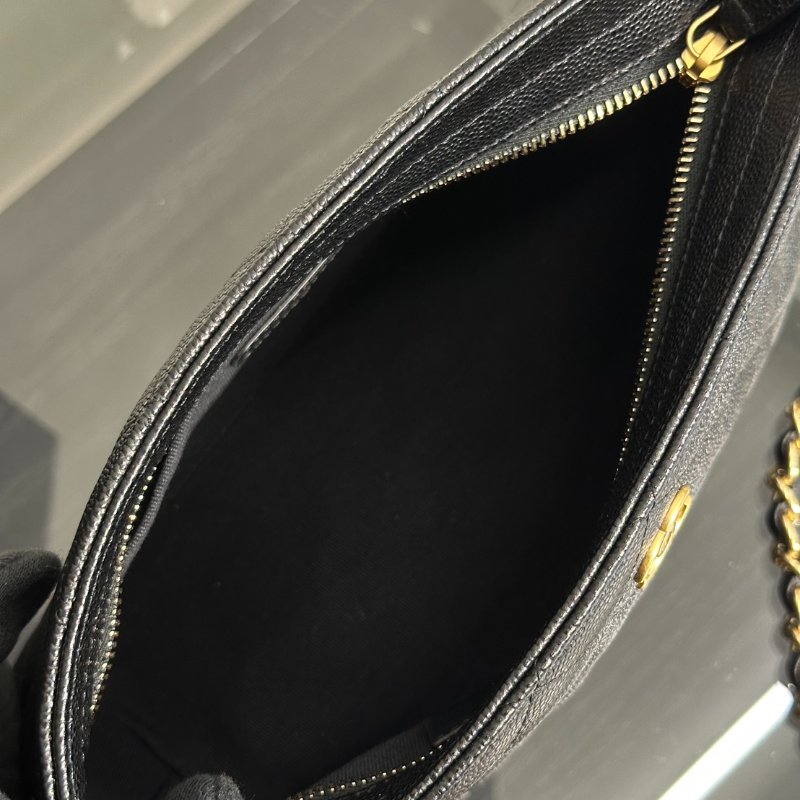 CHANEL 25A粒面牛皮化妝包 - 黑金-9