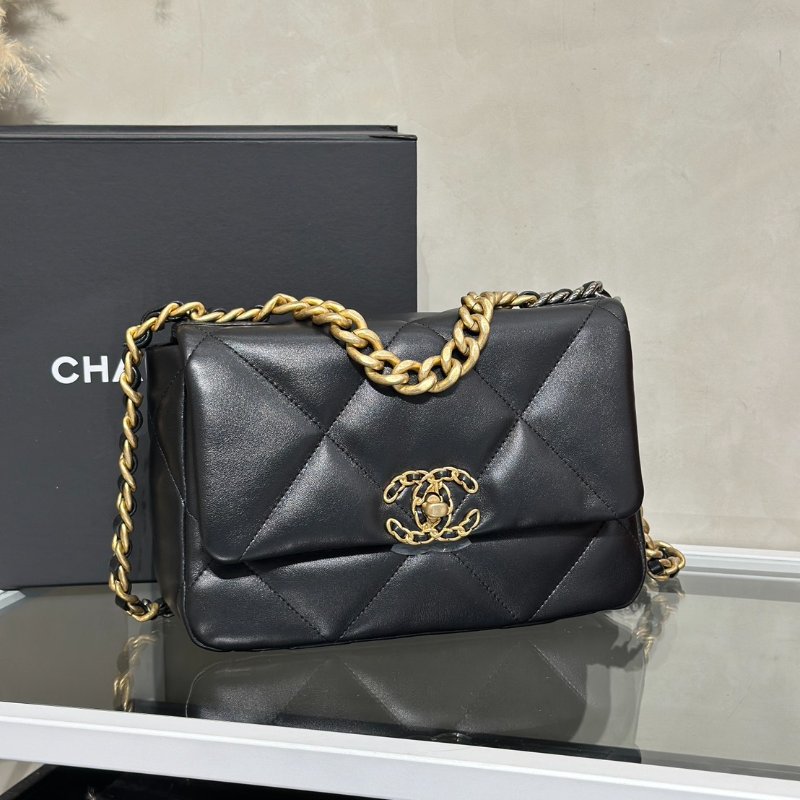 CHANEL 19 Bag 菱格紋羊皮手提肩背包 26 - 黑金30開-2