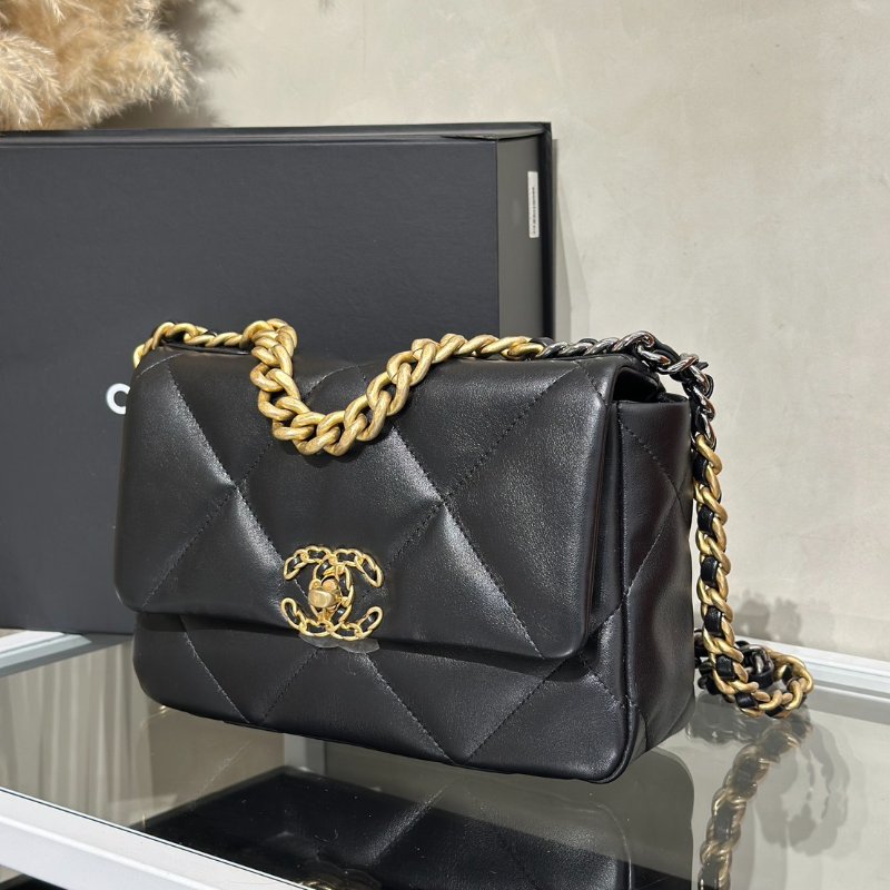 CHANEL 19 Bag 菱格紋羊皮手提肩背包 26 - 黑金30開-3