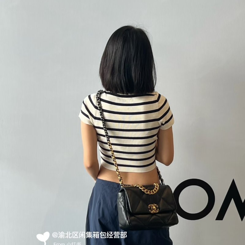 CHANEL 19 Bag 菱格紋羊皮手提肩背包 26 - 黑金30開-8