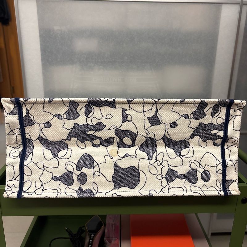 Dior book tote large size 附送matching twilly-2