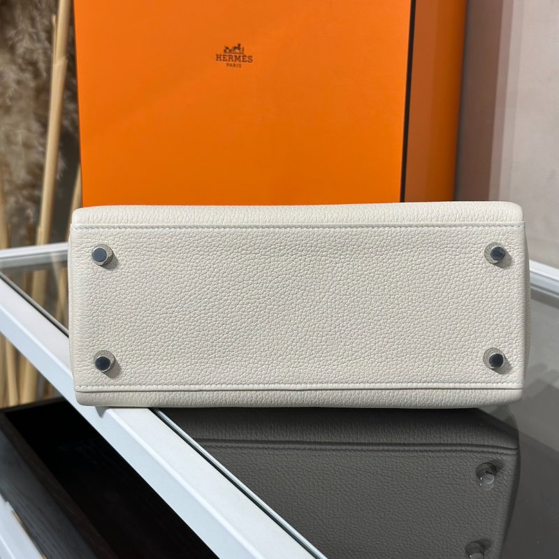 HERMES Kelly 25 - 奶昔白銀 K-5