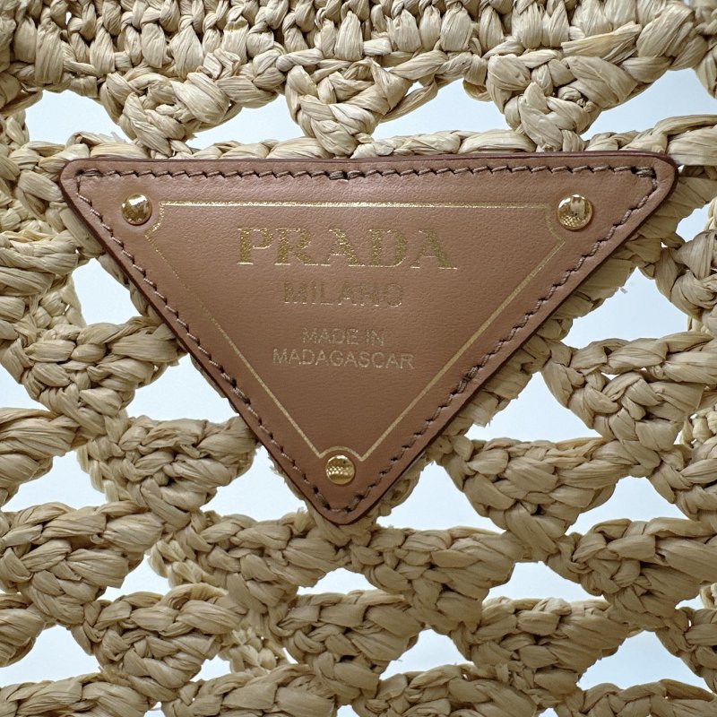 PRADA 鉤針拉菲草編織包-8