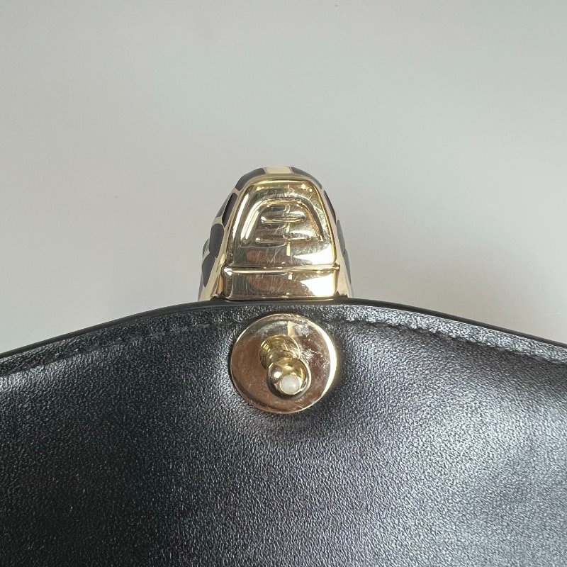 BVLGARI 銀色蛇頭包-8