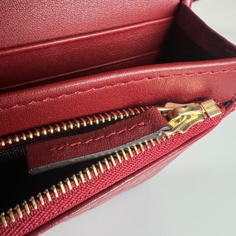 GUCCI 466507 紅壓紋WOC-8