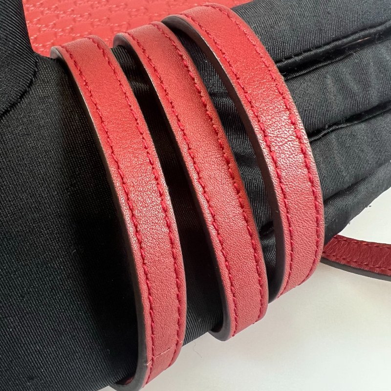 GUCCI 466507 紅壓紋WOC-11