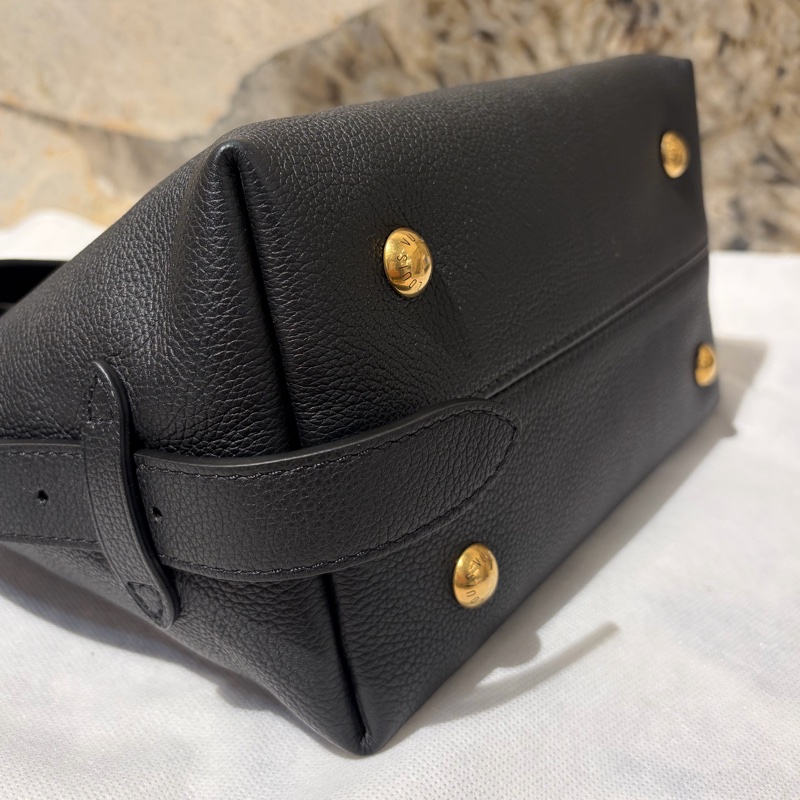 Louis Vuitton Low Key Hobo 水桶包-6