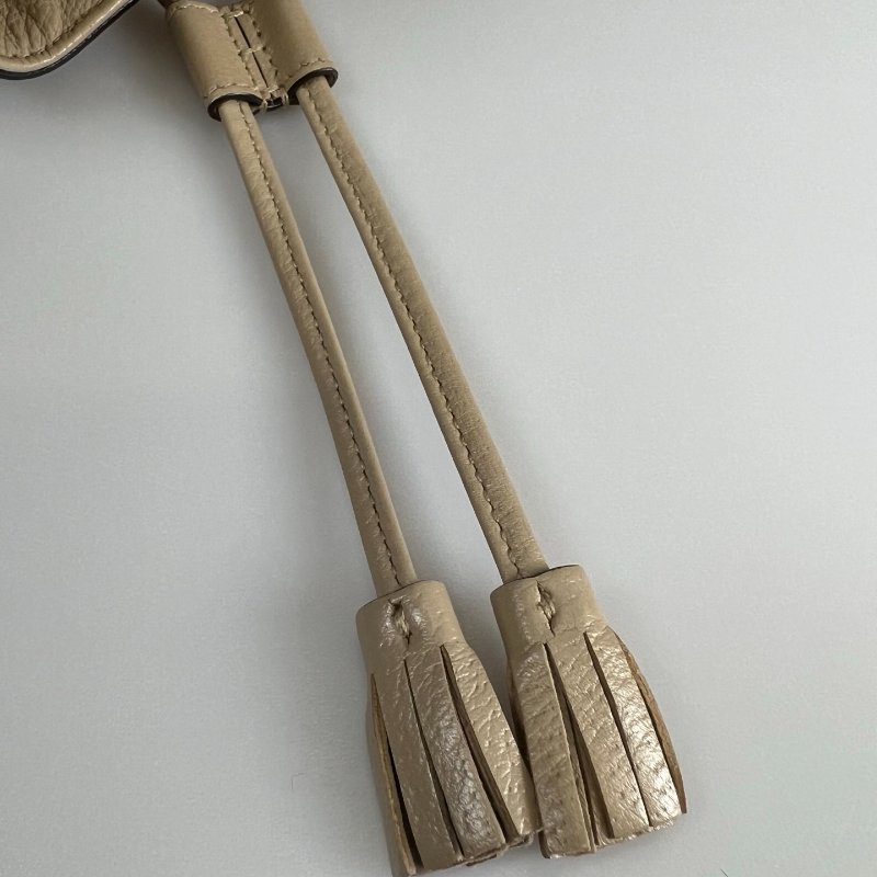 GUCCI 550620 燕麥色水桶包-8