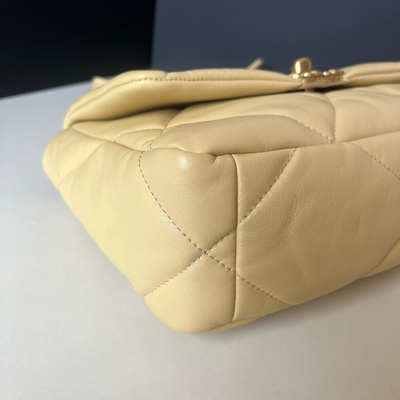 💛98新 Chanel/香奈兒 22P 19bag淡黃色 金扣鏈條包單肩包 芯片款 22年-3