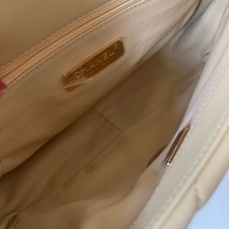💛98新 Chanel/香奈兒 22P 19bag淡黃色 金扣鏈條包單肩包 芯片款 22年-8