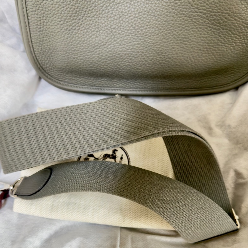 HERMES 愛馬仕 Evelyn’s Bag 29 W刻 (2024)積雨雲灰 防塵袋/原廠背帶-7