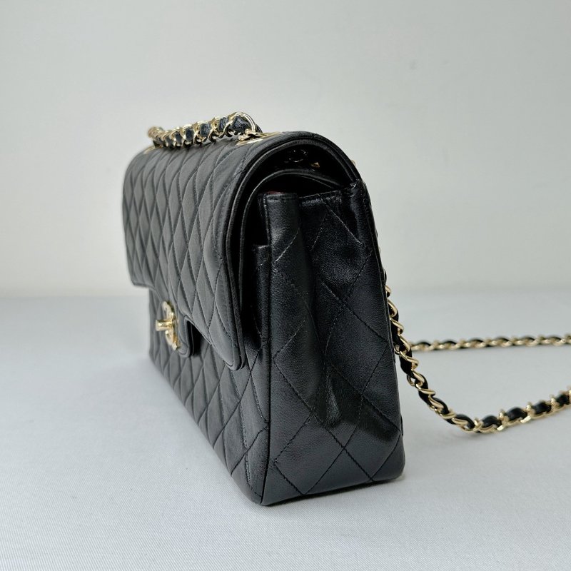 CHANEL Vintage黑金羊皮翻蓋鏈帶包-2