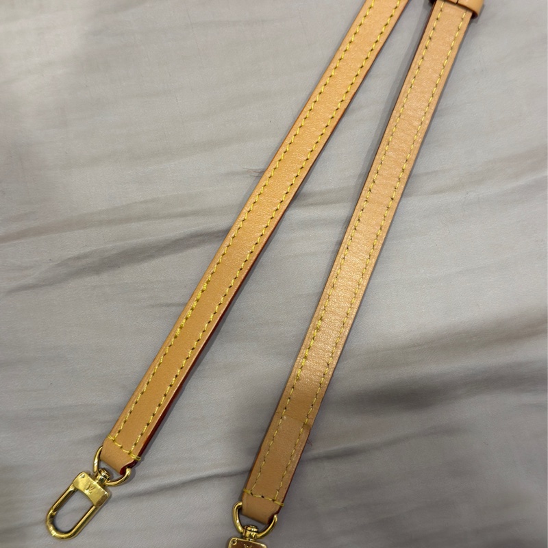 Louis Vuitton Mini Bumbag M82335-16