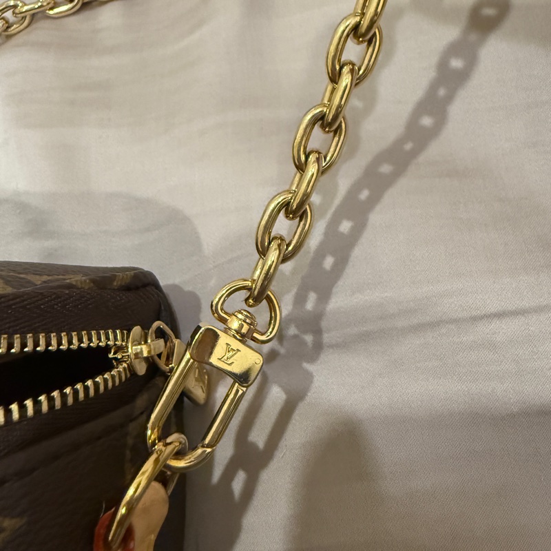 Louis Vuitton Mini Bumbag M82335-21