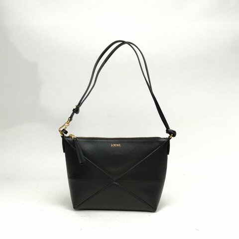LOEWE 黑色牛皮金扣Puzzlefoldpouch單肩包肩背包