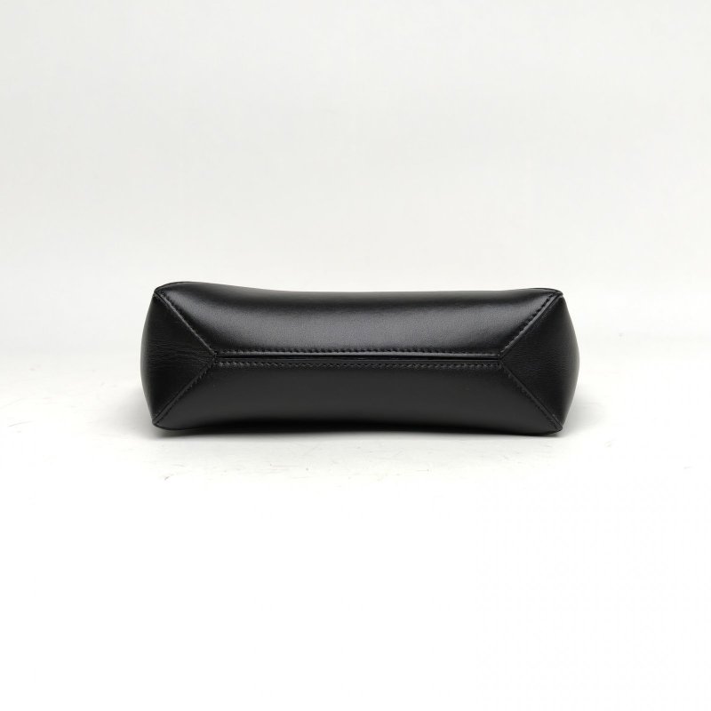 LOEWE 黑色牛皮金扣Puzzlefoldpouch單肩包肩背包-4