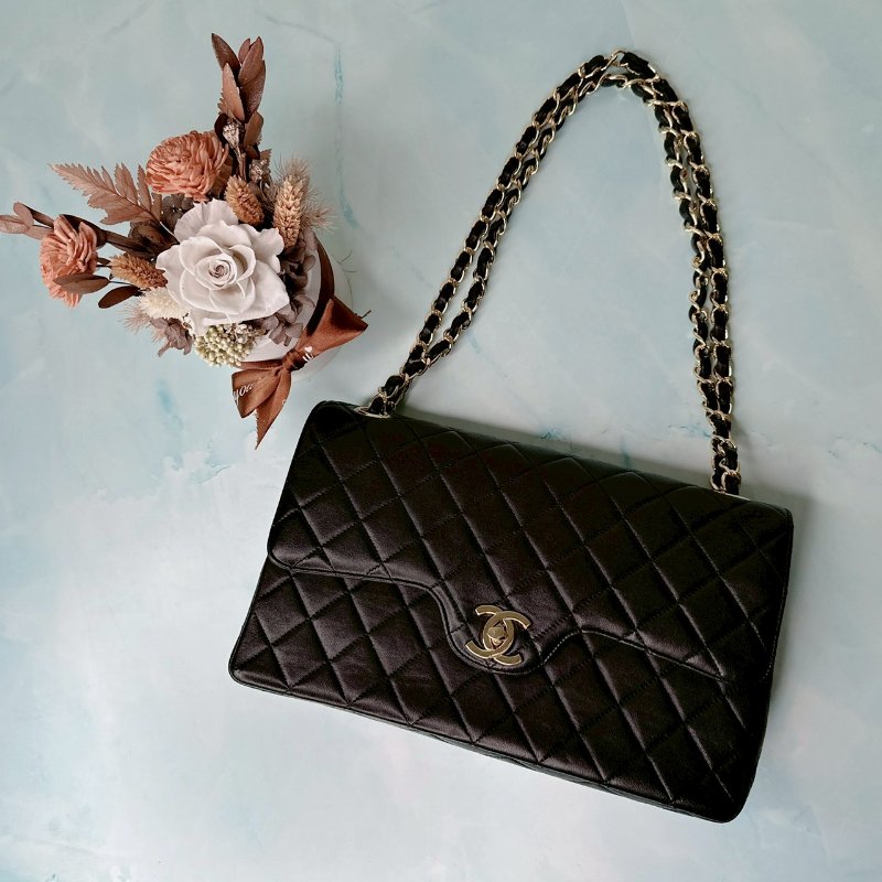 CHANEL Vintage黑金羊皮鏈帶包-0