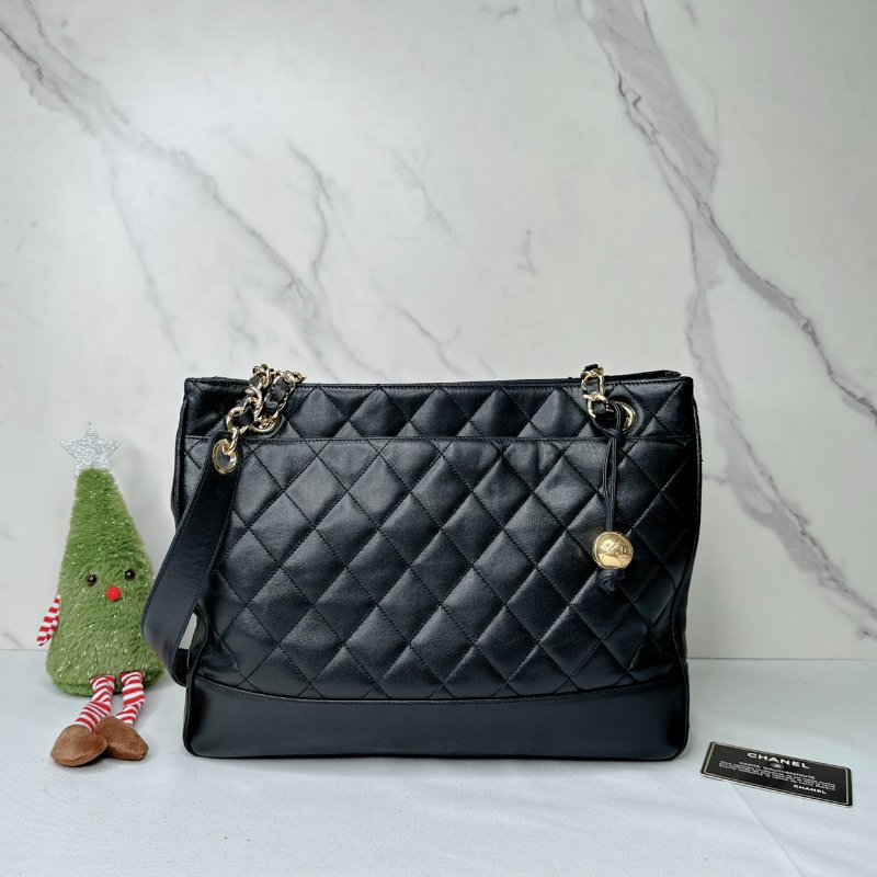 CHANEL 老香金球托特包-0