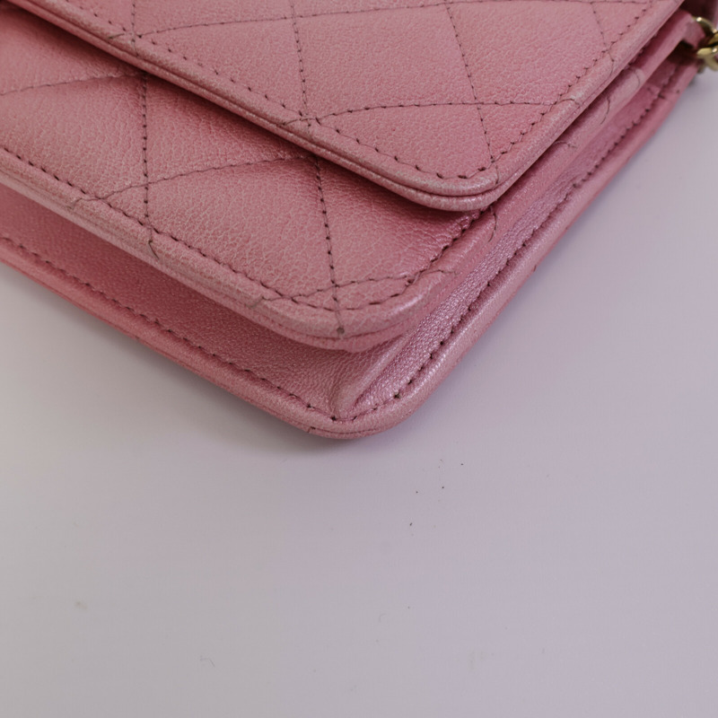 CHANEL 牛皮皮革WOC Wallet On Chain鏈帶肩背袋-10