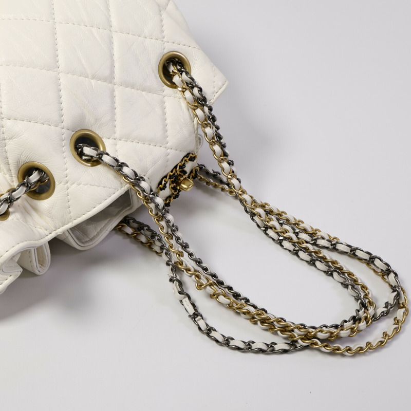 CHANEL 羊皮皮革Drawstring Bucket鏈帶肩背袋-8