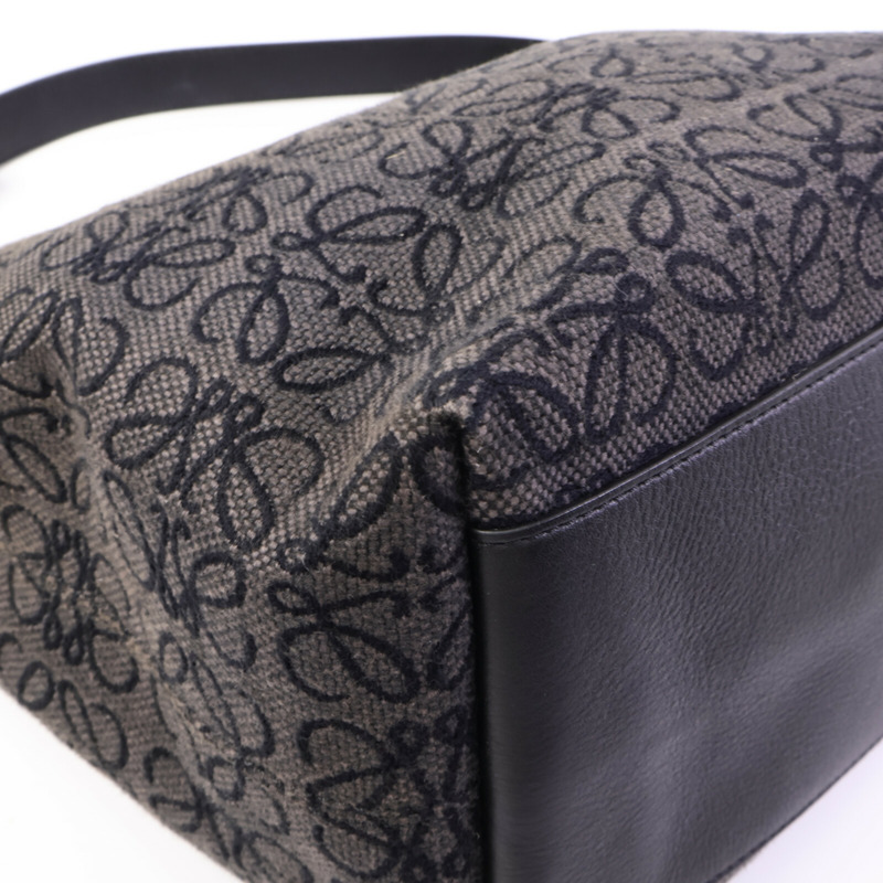 LOEWE 帆布Cubi Anagram肩背袋-13