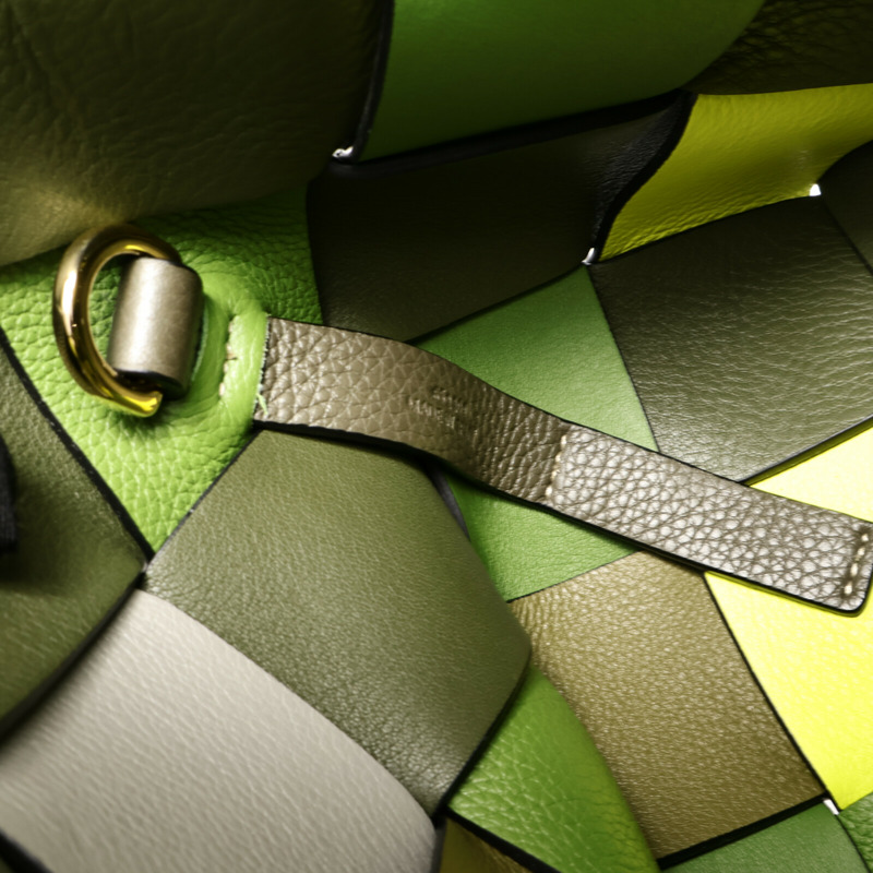 LOEWE 牛皮皮革Woven Basket手挽肩背兩用袋-6