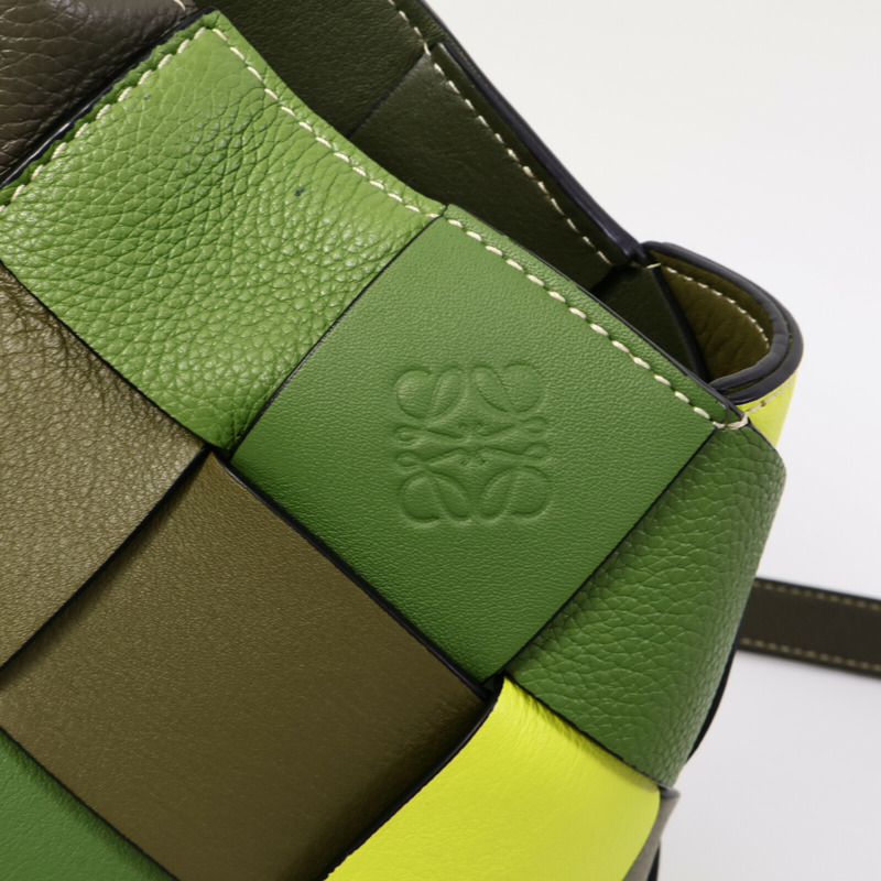 LOEWE 牛皮皮革Woven Basket手挽肩背兩用袋-13