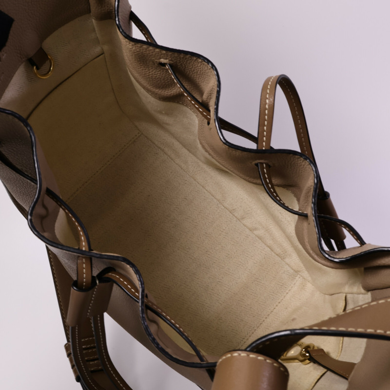LOEWE 牛皮皮革Hammock Small手挽肩背兩用袋-5