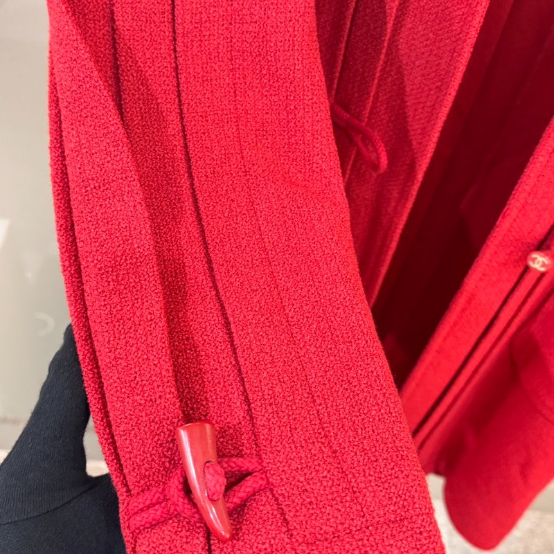 【美收精品】Chanel 頂級紅色羊毛大衣 5-504【隔月月中將轉賣至日本 上架期限30天】-11
