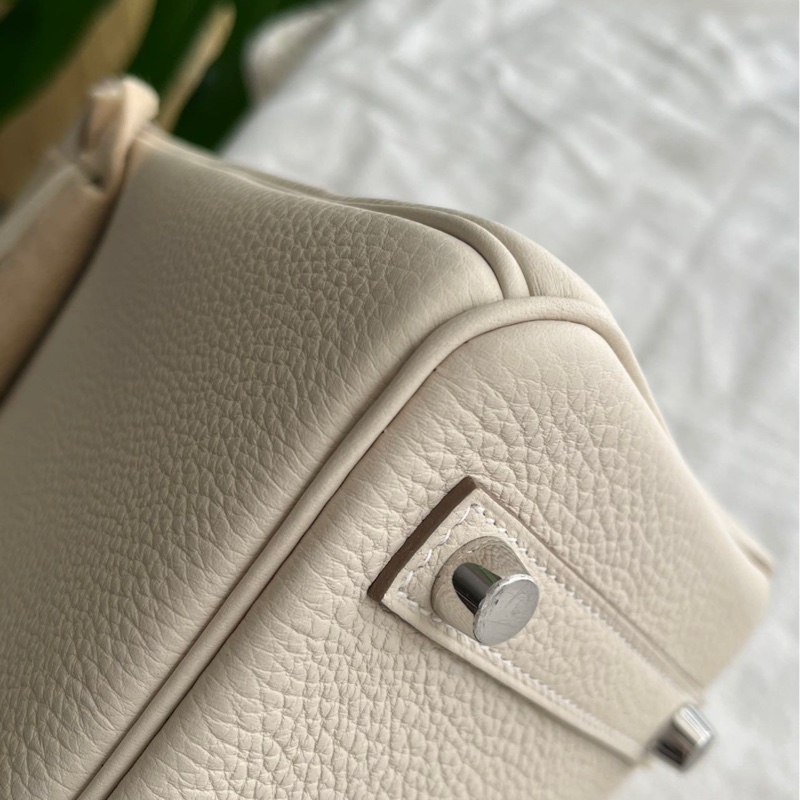 閒置新HERMES/愛馬仕 Birkin 25 togo皮 鉑金包手提包 奶昔白 銀扣 G刻 附件：鎖鑰匙-4