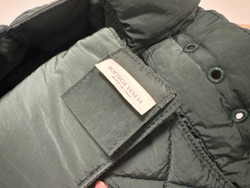 Bottega Veneta 軍綠尼龍斜背包-3