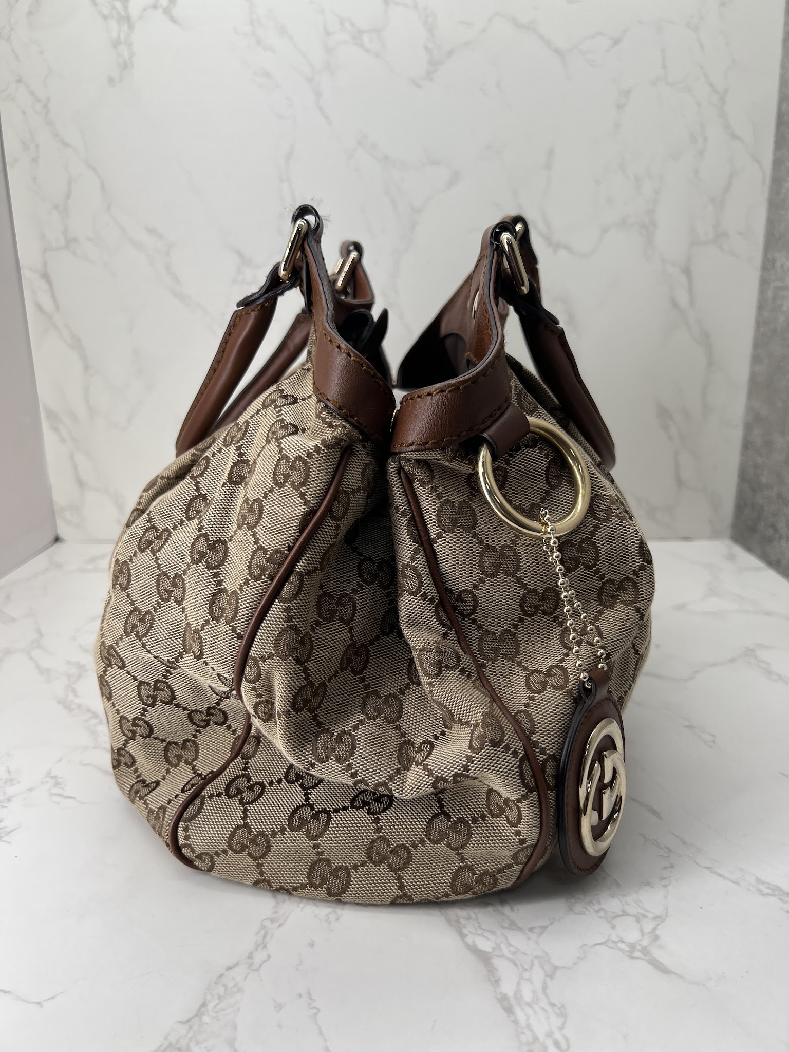 香緹國際精品 GUCCI Sukey GG 肩背手提包 1040-3