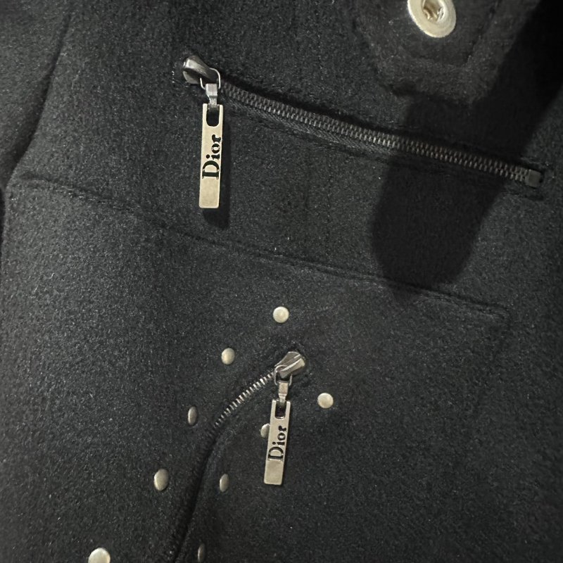 【美收精品】Christian Dior 黑色鉚釘毛絨皮質大衣 5-507【隔月月中將轉賣至日本 上架期限30天】-3