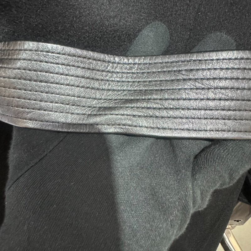 【美收精品】Christian Dior 黑色鉚釘毛絨皮質大衣 5-507【隔月月中將轉賣至日本 上架期限30天】-7