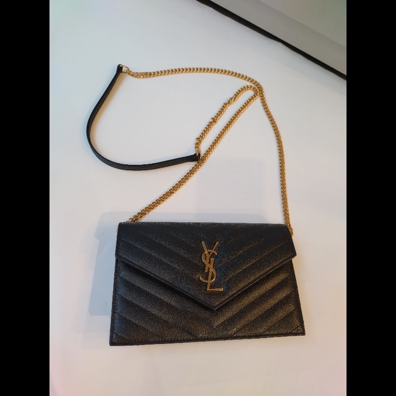 YSL 金鍊黑荔枝皮V格紋鍊帶小包 WOC-1