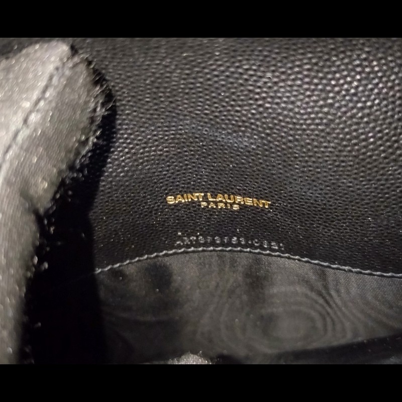 YSL 金鍊黑荔枝皮V格紋鍊帶小包 WOC-21