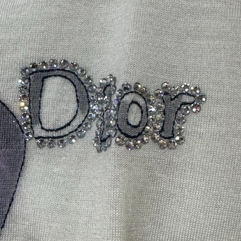 【美收精品】5-495 Dior 米色羊毛軟針織上衣【隔月月中將轉賣至日本 上架期限30天】-3