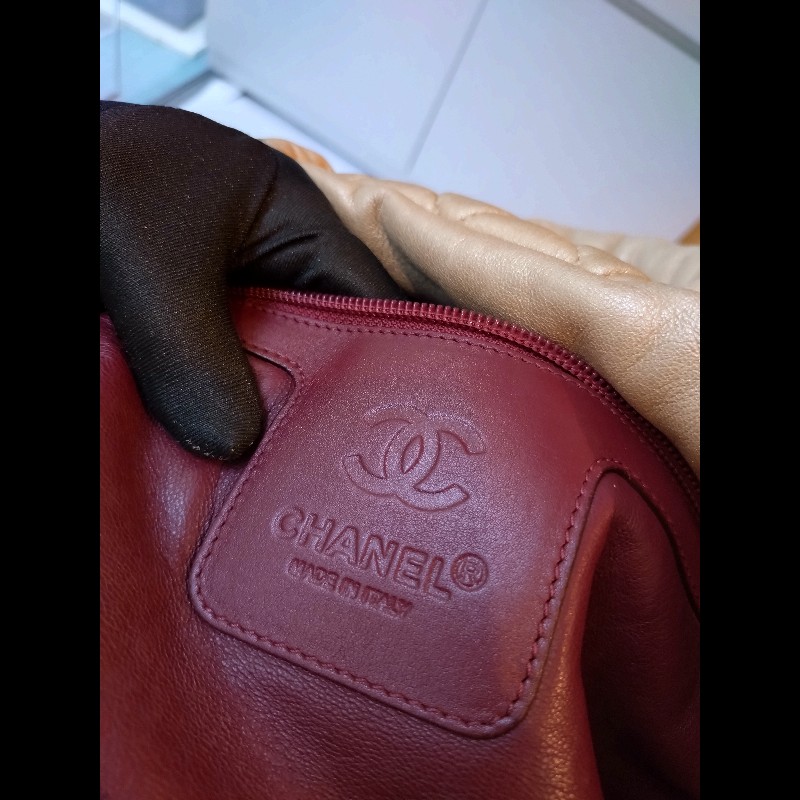Chanel 金色皮革大保齡球包 cocoon-23