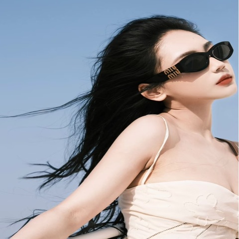 Miu Miu 太陽眼鏡 SMU 11W 爆款
