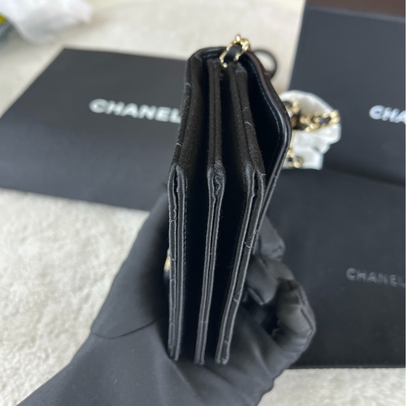 【全新大全套✨罕見款式❤️】Chanel香奈兒 山茶花蝴蝶結鏈條包 黑色緞面mini woc-5