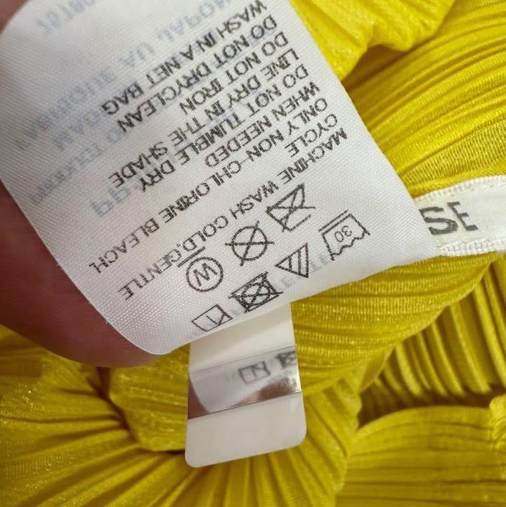 三宅一生ISSEY MIYAKE PLEATS PLEASE夏日檸檬黃V領洋裝-11