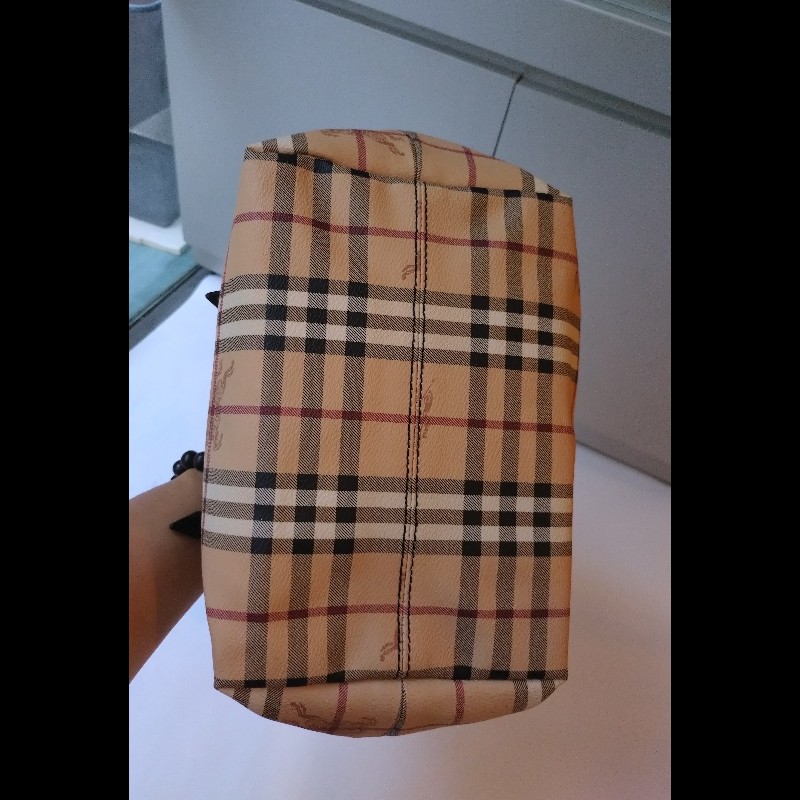 Burberry 黑把英系格紋PVC 扇形托特包-7