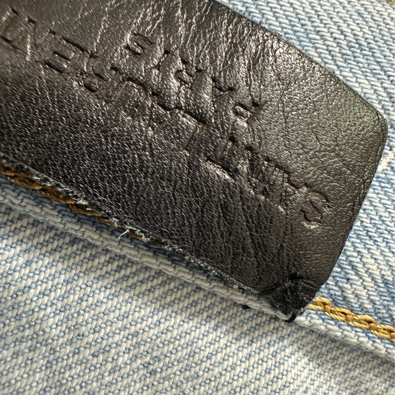 YSL 直筒牛仔長褲 26碼-2