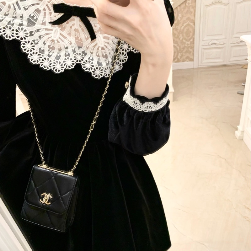 【可可愛愛😚小朋友也能背😆全網最低價✨】Chanel 香奈兒 trendy CC 黑金 mini 盒子包|單肩|斜背|小廢包-2