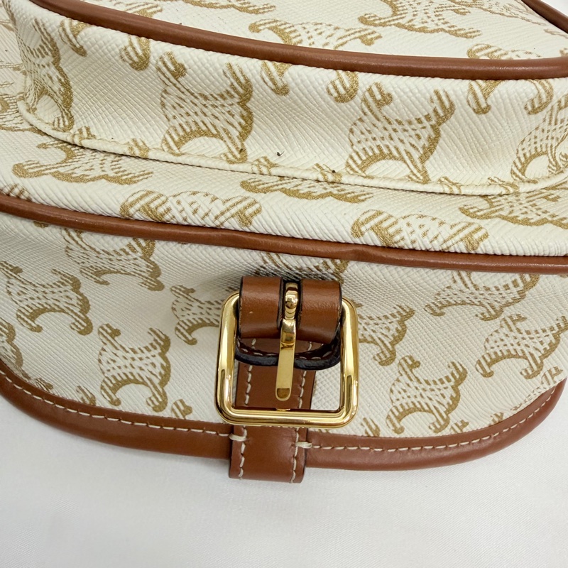 Lisa同款Celine 米白馬鞍包PVC咖牛皮邊金釦Medium folco-16