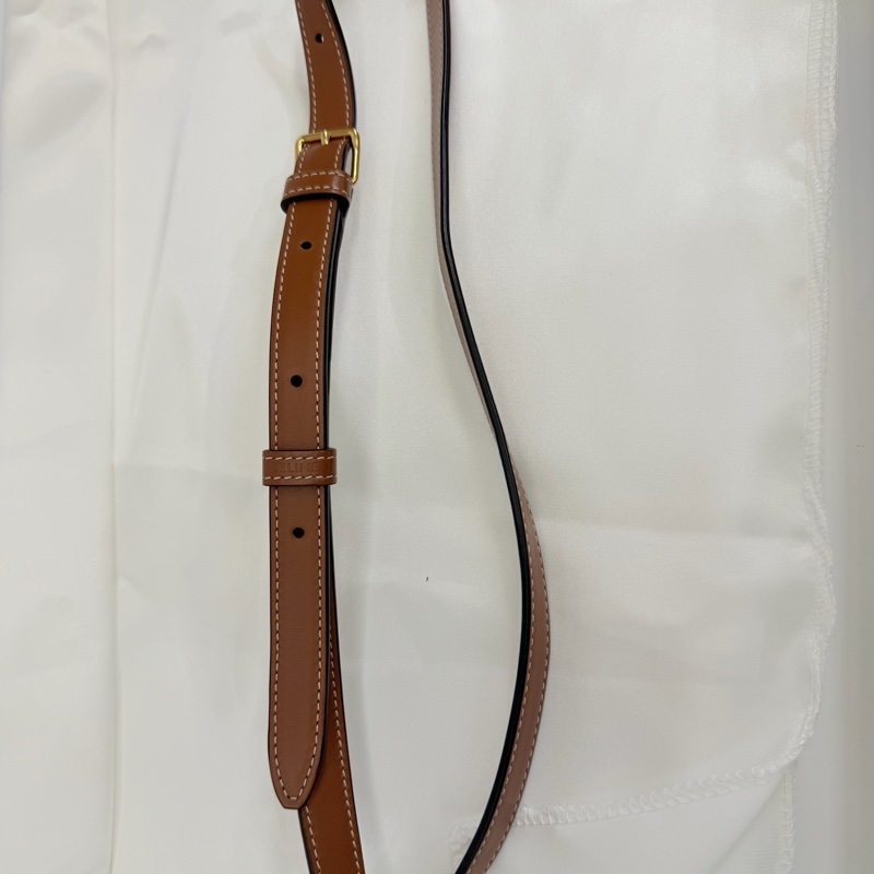 Lisa同款Celine 米白馬鞍包PVC咖牛皮邊金釦Medium folco-43