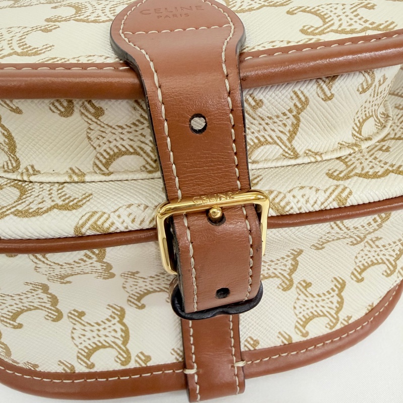 Lisa同款Celine 米白馬鞍包PVC咖牛皮邊金釦Medium folco-55